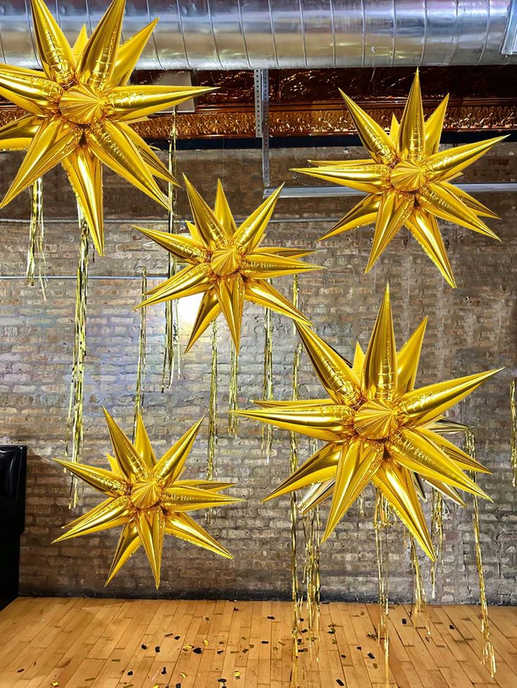 Explosion Star Foil Balloon Decoration Set for Birthday Party, New Year Celebration, Stage Backdrop & Metallic Starburst Event Decor